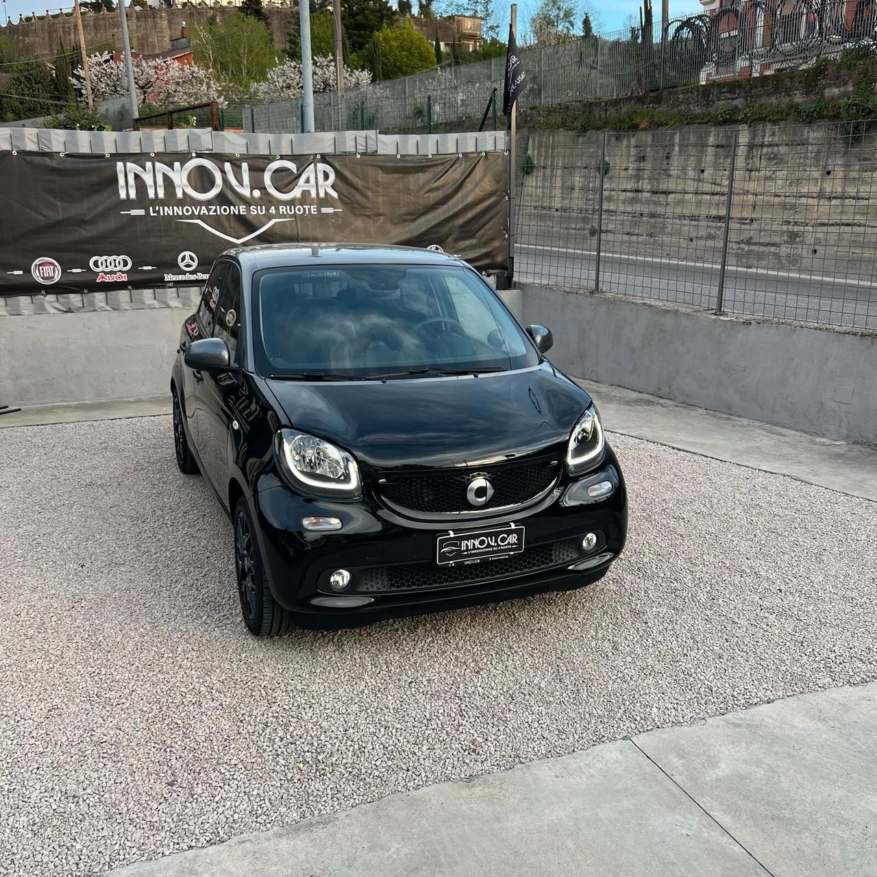 Smart ForFour PASSION 0.9 90CV TURBO AUTO NAVI LED UFF.MERCEDES