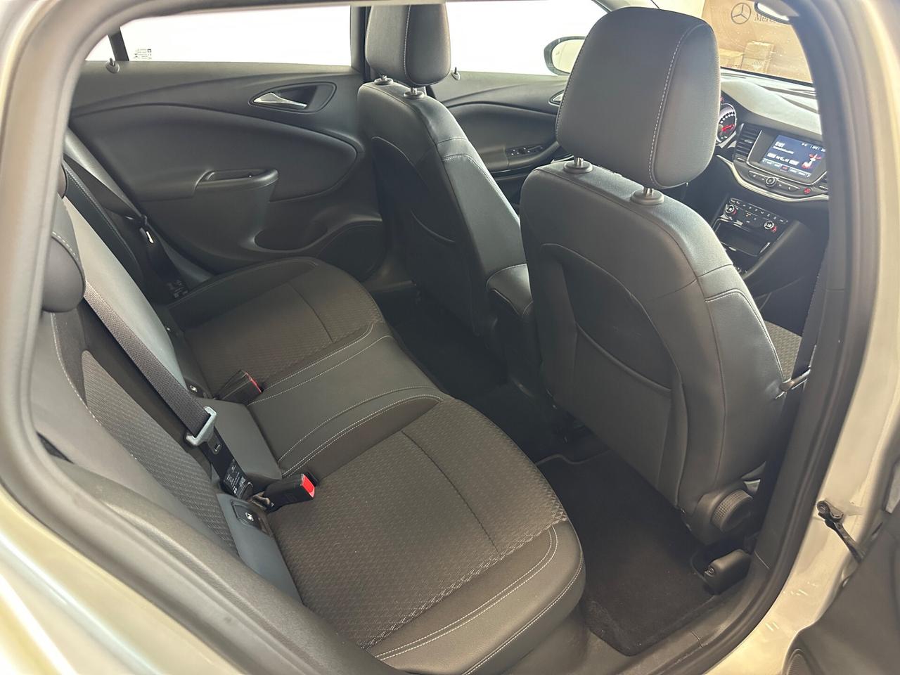 Opel Astra 1.6 CDTi 110CV Start&Stop Sports Tourer Innovation