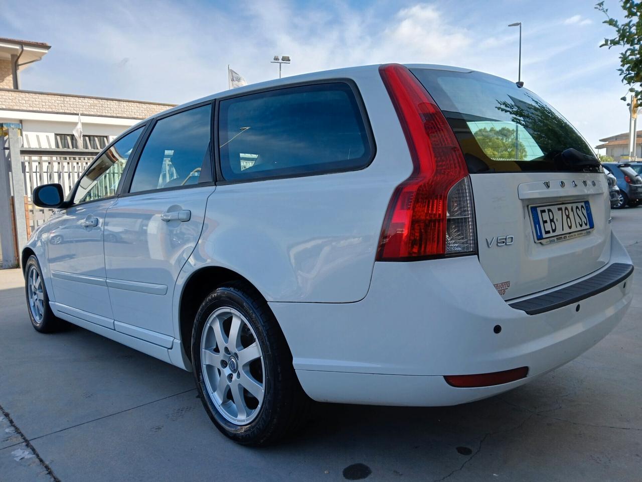 VOLVO V50 S.W. 2.000 TDI 136cv Km139.000