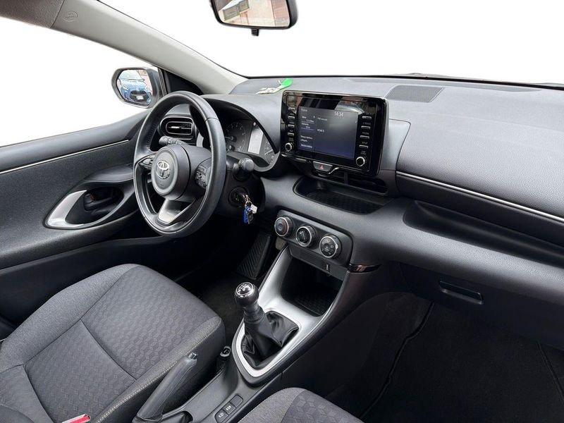 Toyota Yaris Yaris 1.0 Active