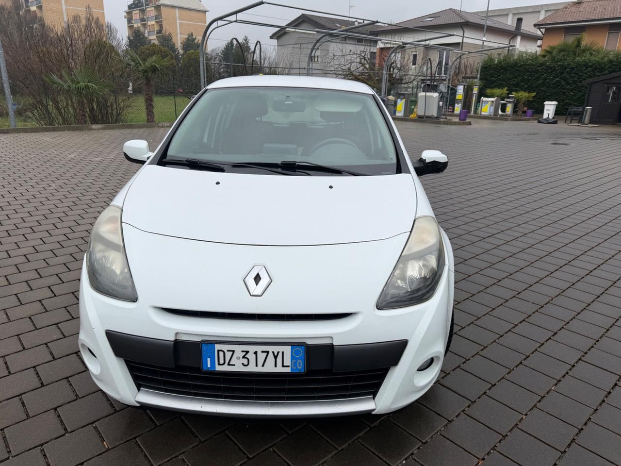 Renault Clio 1.2 16V 5 porte Confort