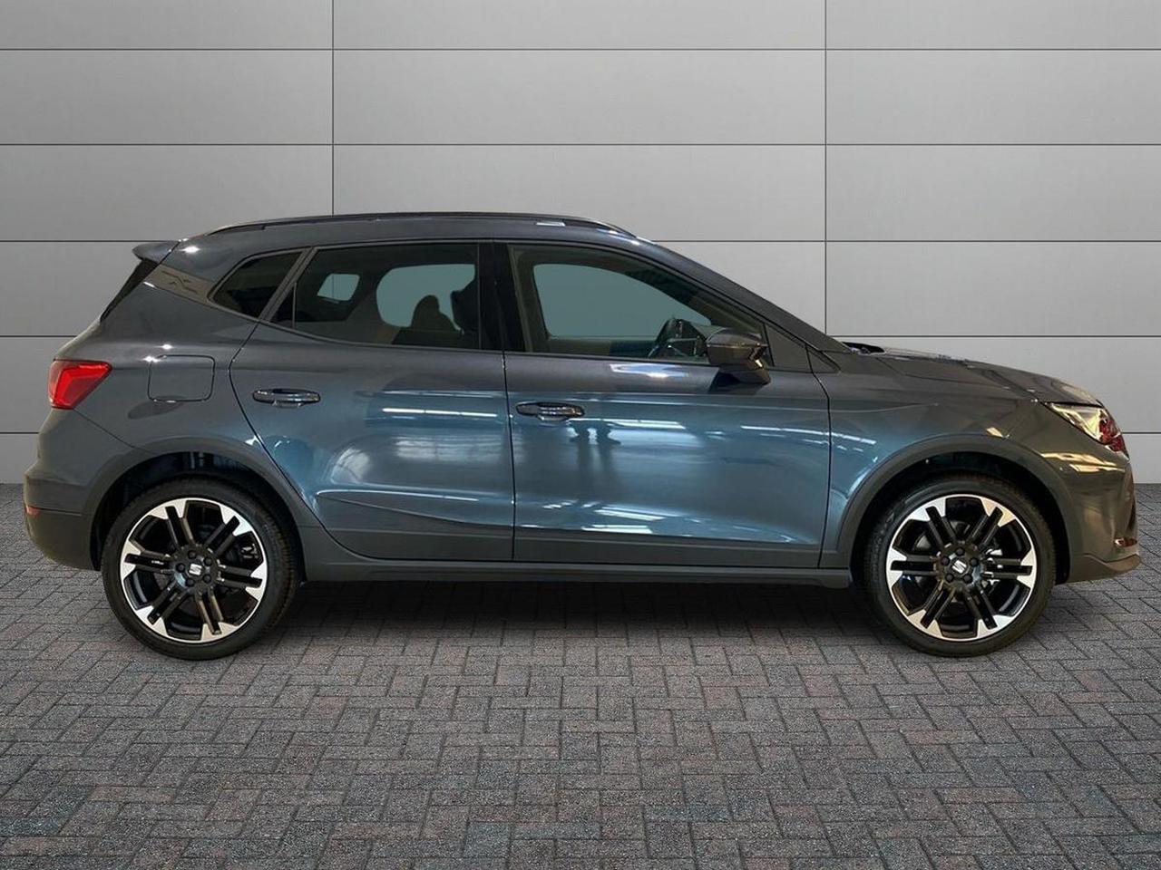 Seat Arona 1.0 ecotsi 95cv black edition