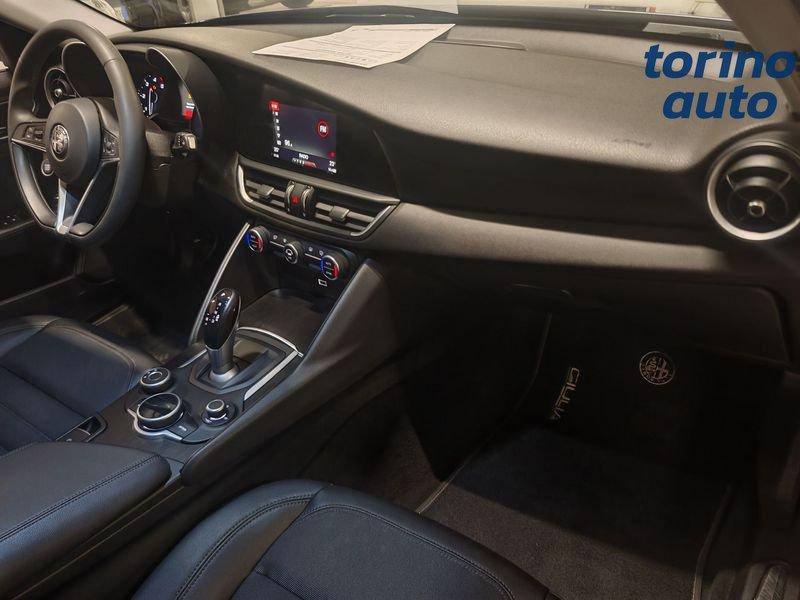 Alfa Romeo Giulia Giulia 2.2 Turbodiesel 180 CV AT8 Super