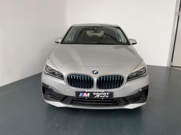 Bmw 225 220i Coupé Luxury aut.