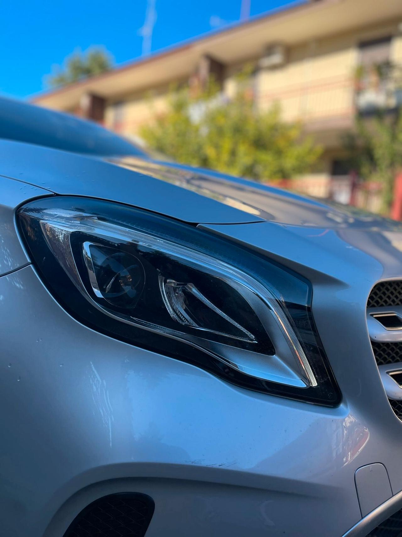 Mercedes-benz GLA 200 d Automatic Premium