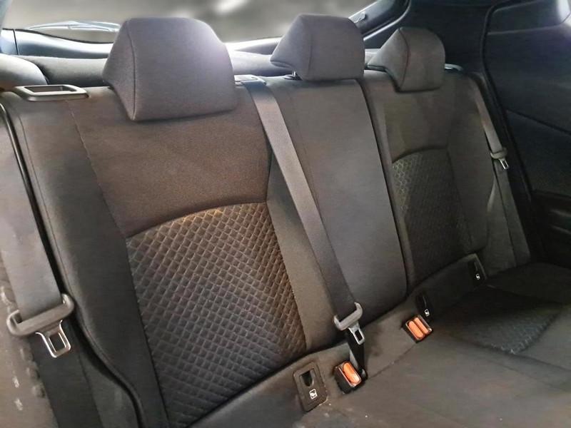 TOYOTA C-HR 1.8H 98CV E-CVT Business