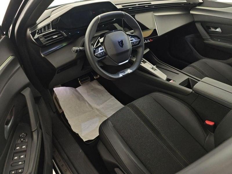 Peugeot 408 Hybrid 145 e-DCS6 GT