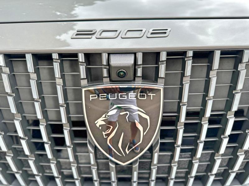 Peugeot 2008 Hybrid 136 e-DCS6 Allure Plus GARANZIA PEUGEOT