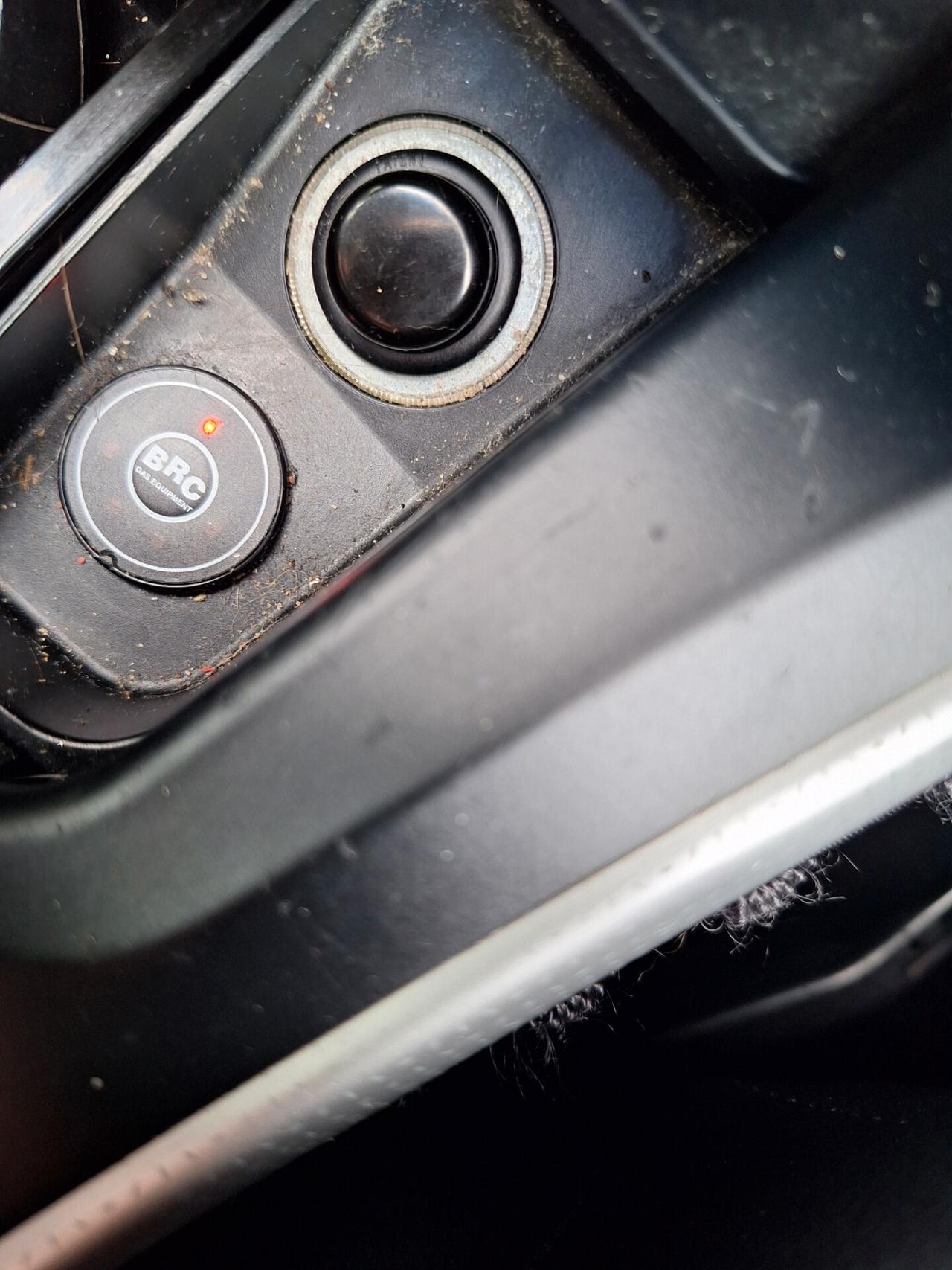 Mercedes-benz A 170 Coupé Avantgarde GPL TETTO CAMBIO AUTOMATICO 7G NEOPATENTATI