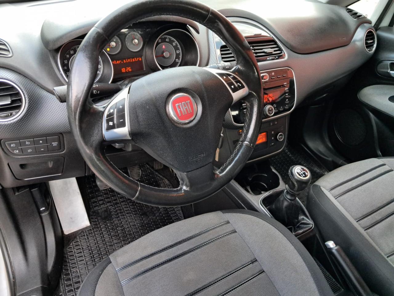 Fiat Punto Evo Punto Evo 1.4 5 porte Dynamic neopatentati