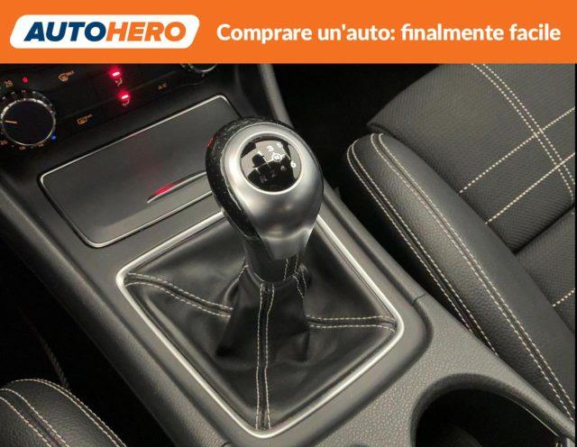 MERCEDES-BENZ A 200 d Sport