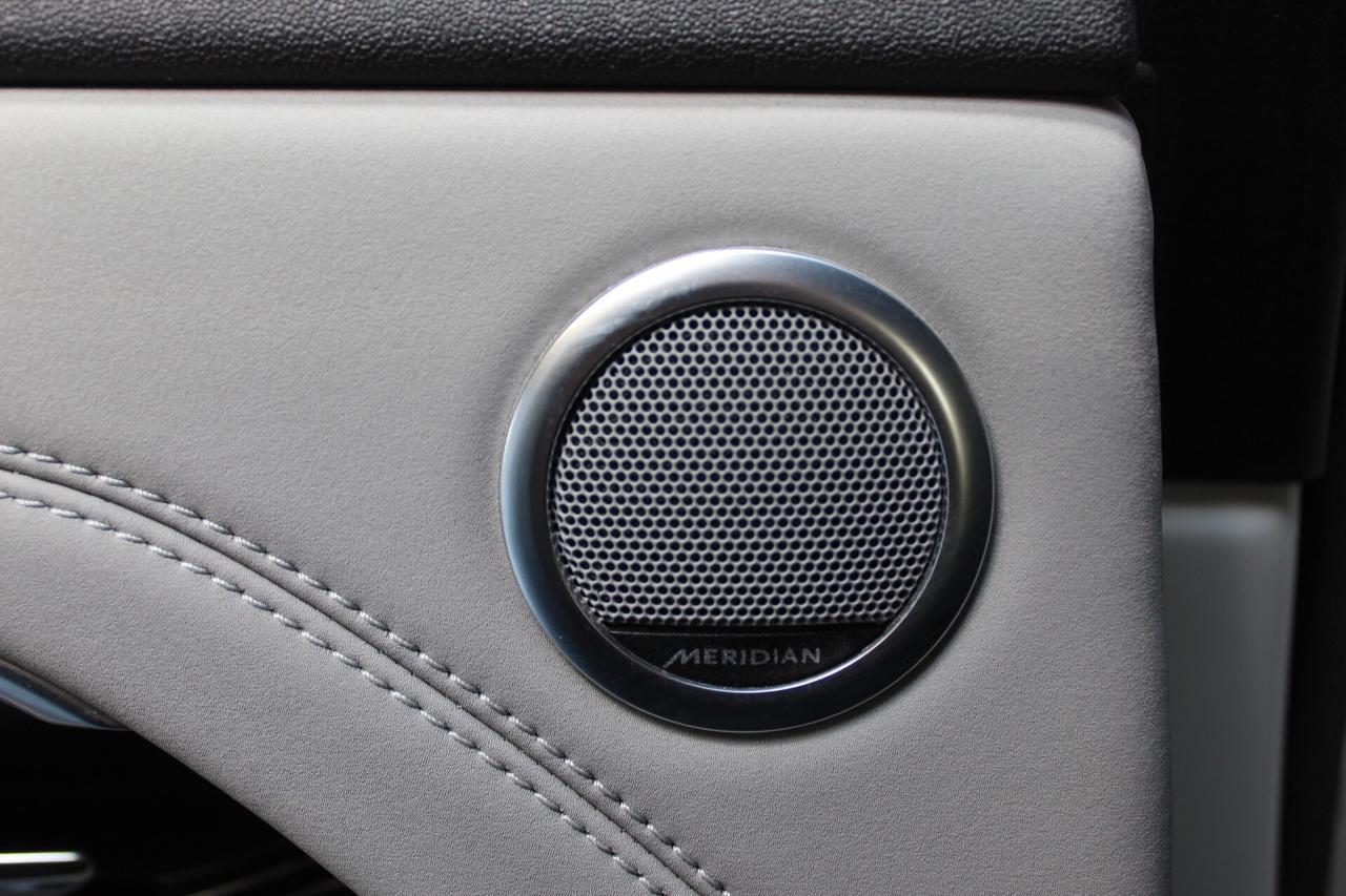 Land Rover Range Evoque 2.0D hybrid I4 163 CV AWD Auto R-Dynamic HSE