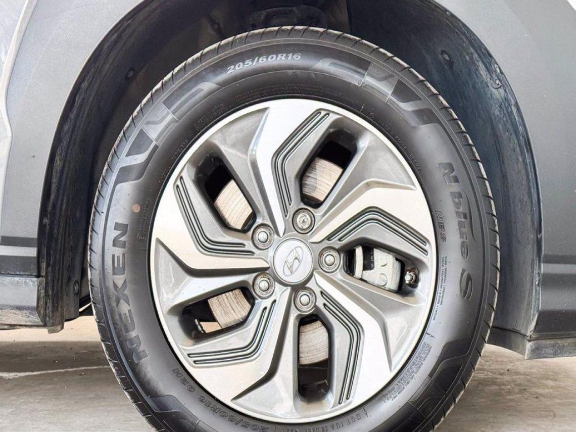 HYUNDAI Kona 1 6 gdi hev xclass 2wd 141cv dct