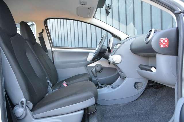 Toyota Aygo 1.0 12V VVT-i 3p 1.0 Now benzina * POCHI KM *