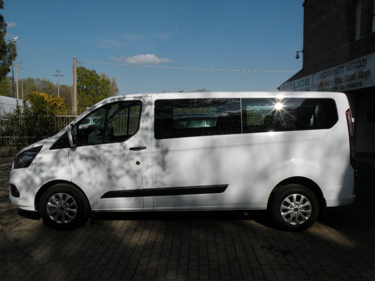 FORD TRANSIT CUSTOM 9 POSTI - NOLEGGIO