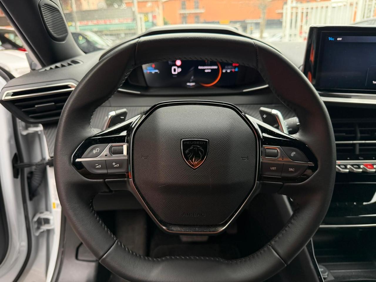 Peugeot 2008 PureTech 100 S&S Allure