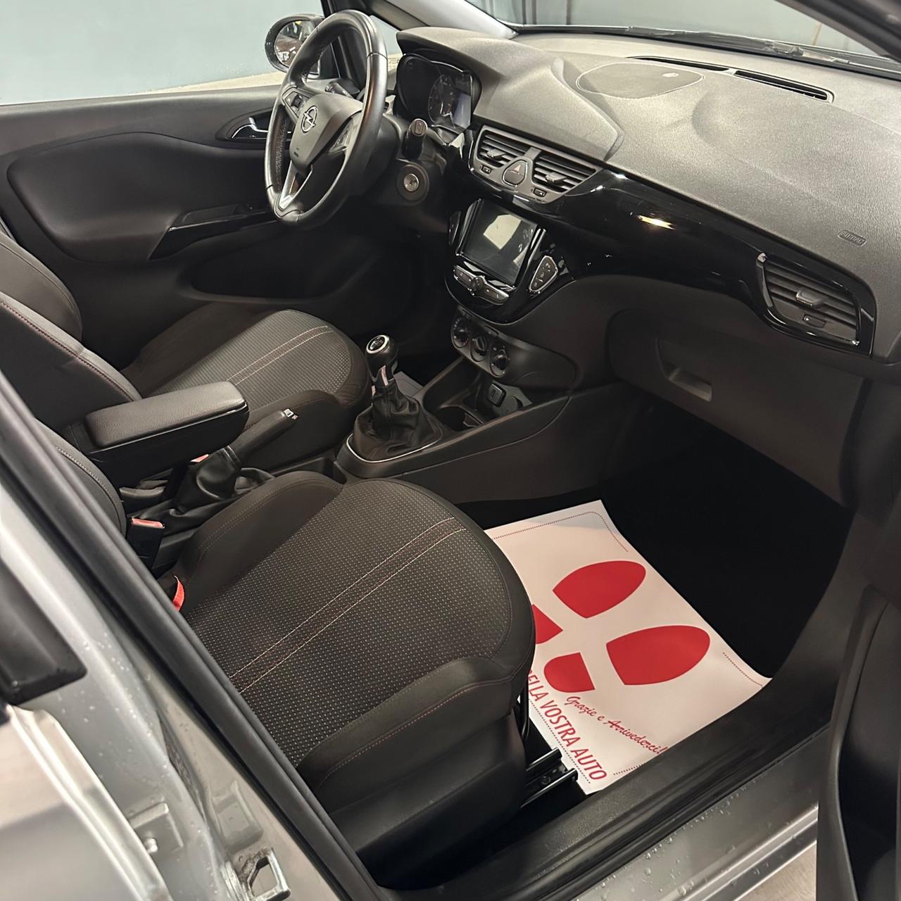 Opel Corsa 1.4 5 porte Innovation