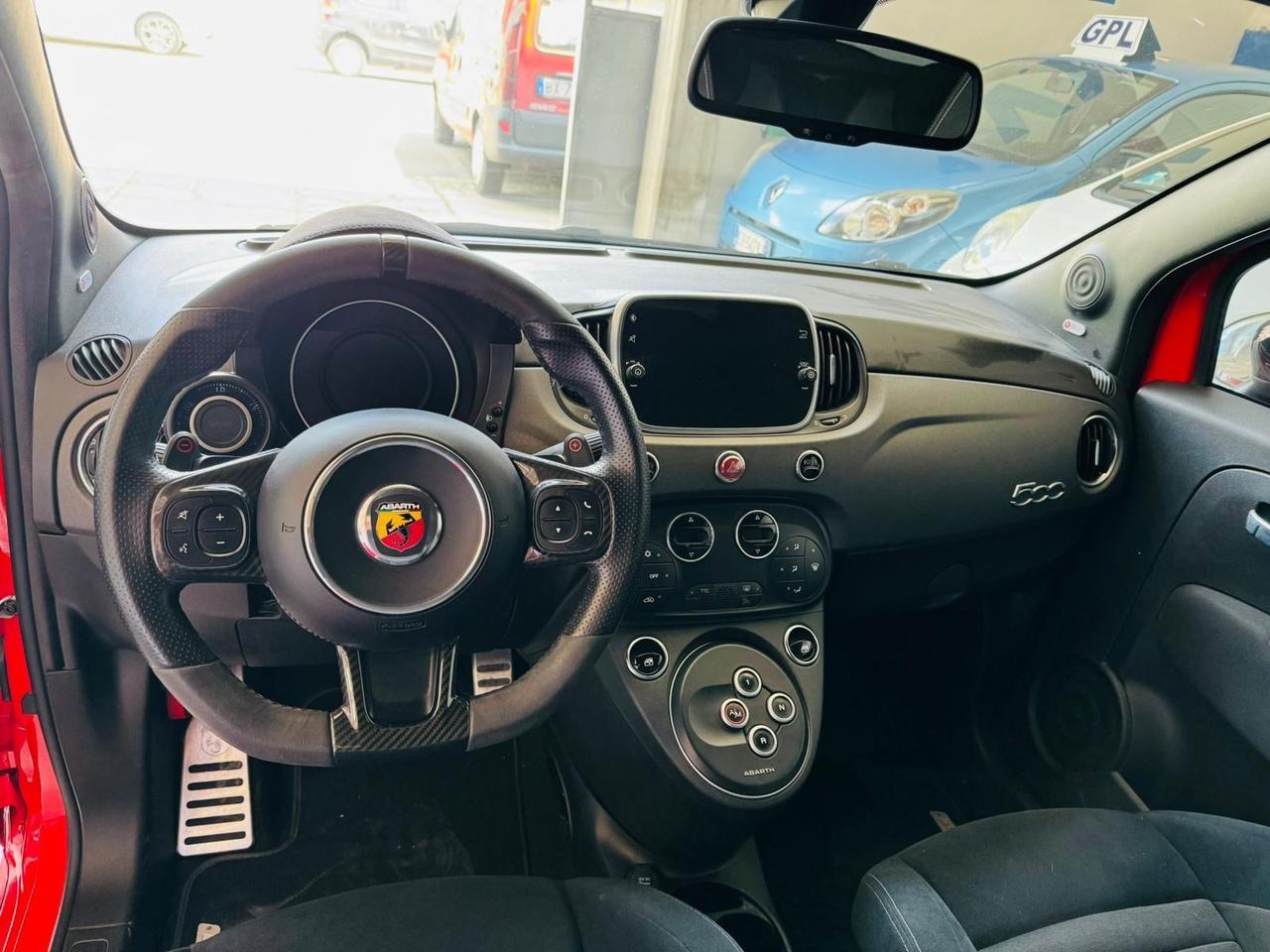 Abarth 595 1.4 Turbo T-Jet 180 CV Competizione