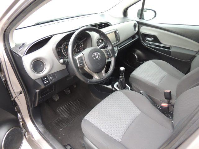 TOYOTA Yaris 1.3 5 porte Active