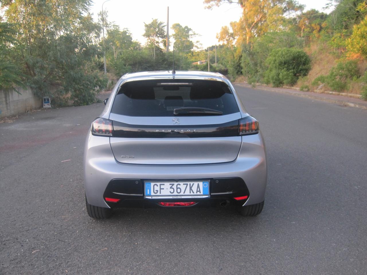 Peugeot 208 BlueHDi 100 Stop&Start 5 porte Allure