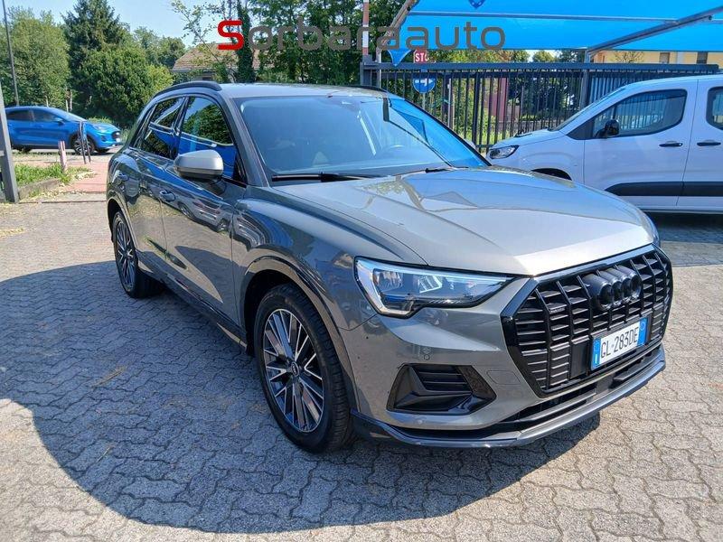 Audi Q3 Q3 40 2.0 tfsi Business Advanced quattro s-tronic.
