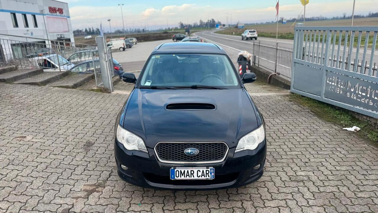 Subaru Legacy 2.0D 16V Station Wagon 2009