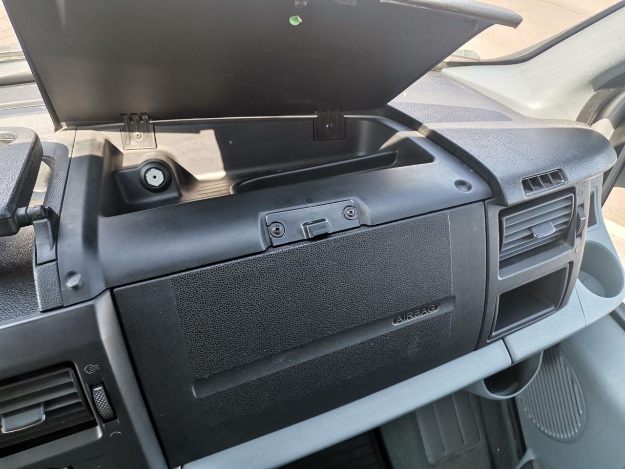 Ford Tourneo 2.2 TDCi/110cv Minibus 8 POSTI