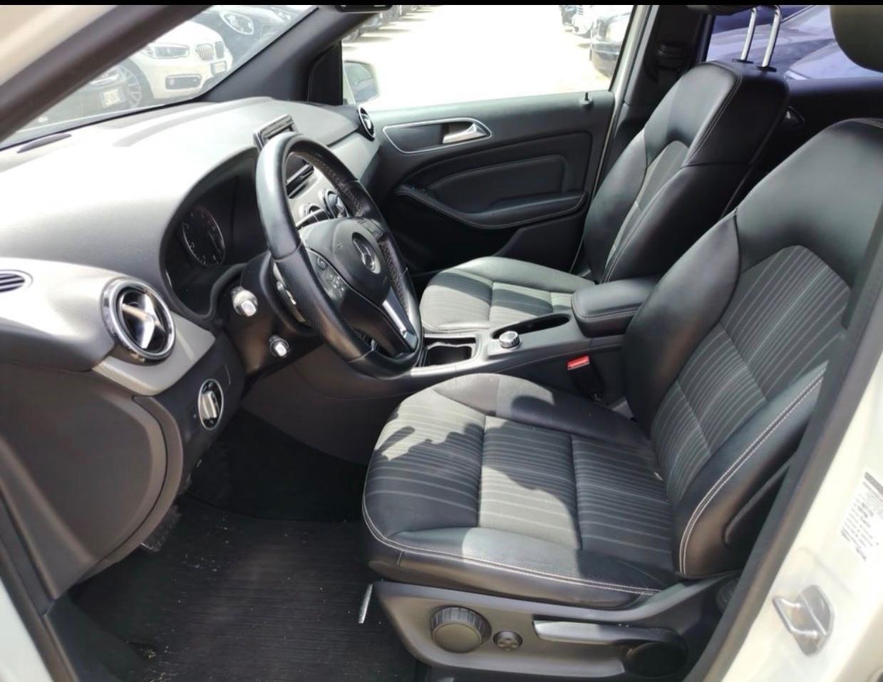 Mercedes-benz A 180 CDI BlueEFFICIENCY Automatic Executive
