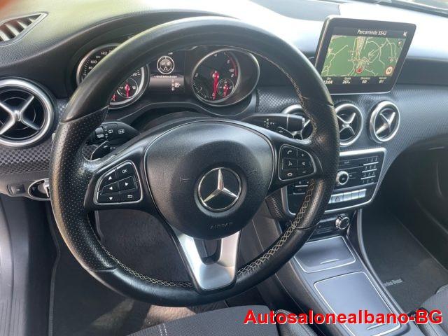 MERCEDES-BENZ A 200 d Automatic Sport con MOTORE MERCEDES