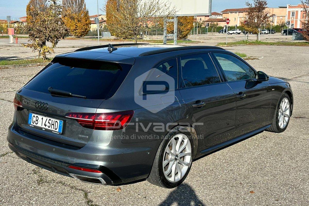 AUDI A4 Avant 45 TFSI quattro S tronic S line edition