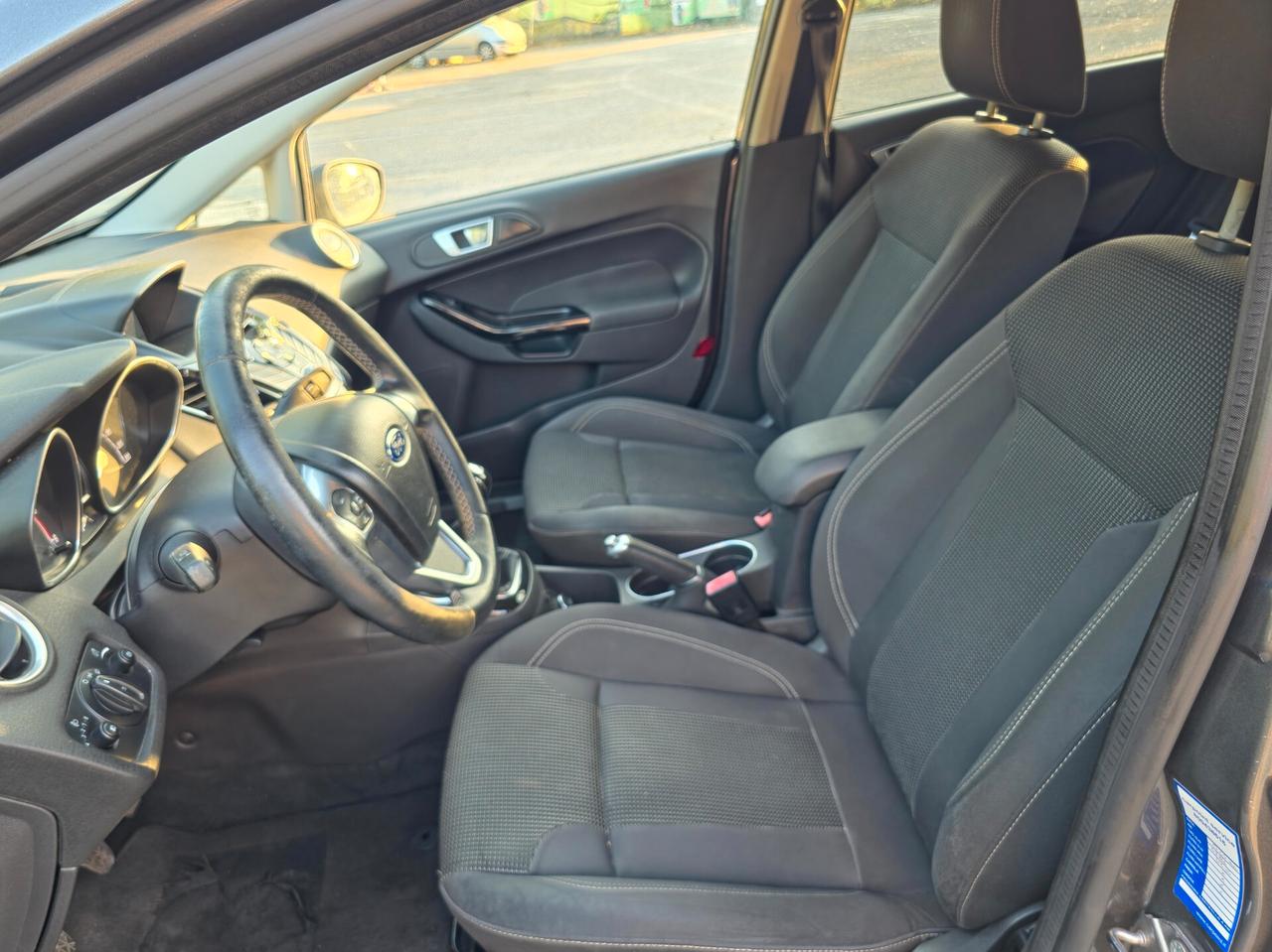 Ford Fiesta 1.5 TDCi 75CV 5 porte ST-Line E6B Manuale NEO 2017