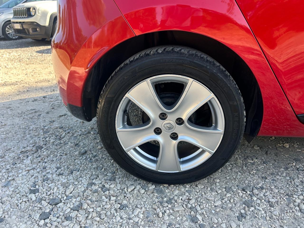 Renault Clio 1.2 75CV 5 porte Live neopatentati permute