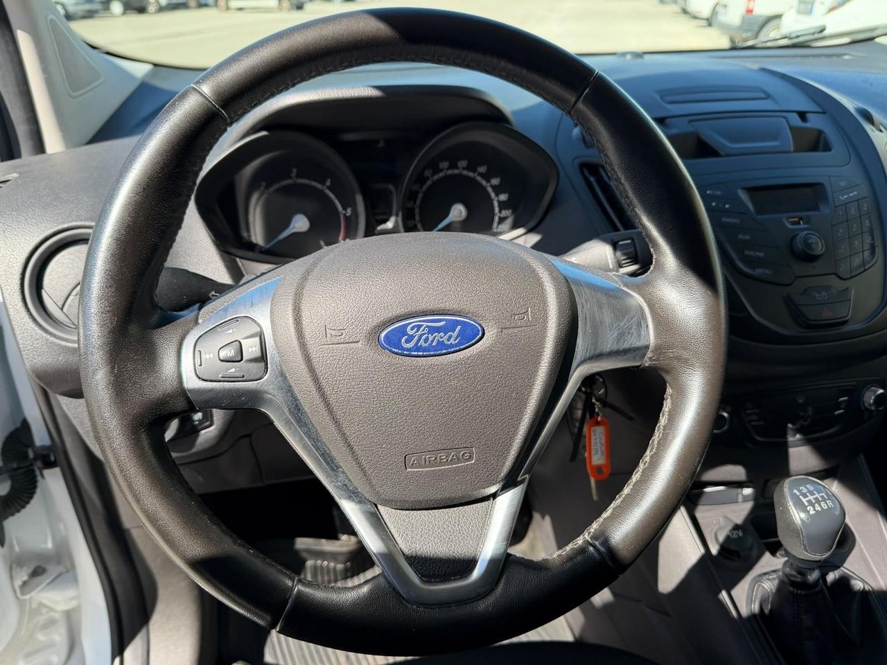 Ford Transit Courier 2021 Diesel