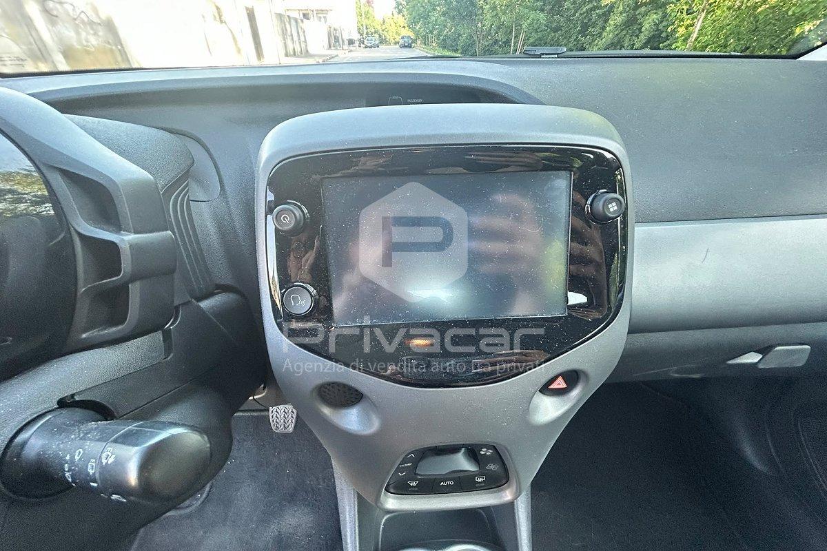 TOYOTA Aygo Connect 1.0 VVT-i 72 CV 5 porte x-cool