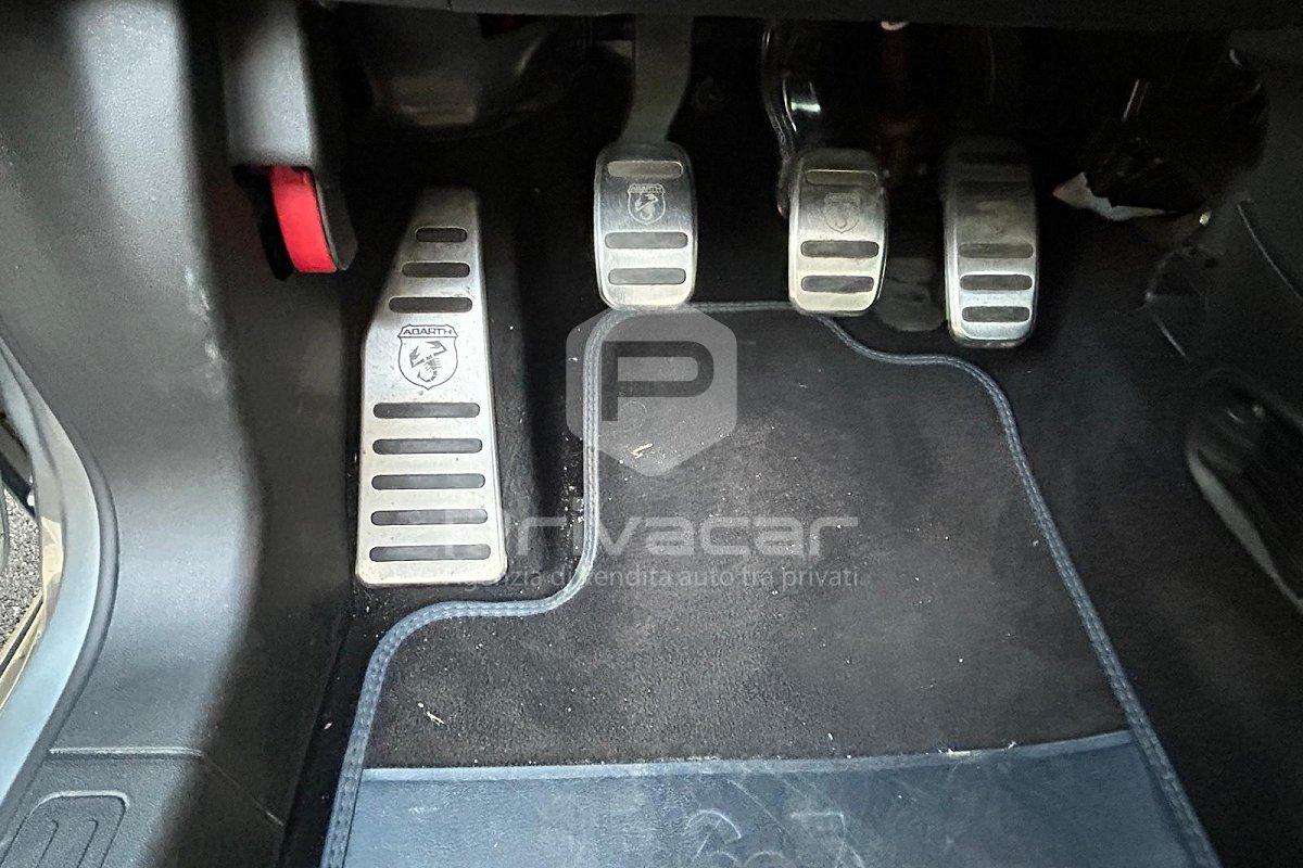 ABARTH 695 1.4 Turbo T-Jet Rivale