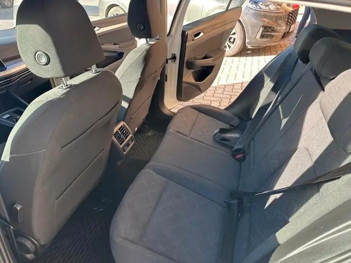 Volkswagen Golf TDI DSG Executive BlueMotion tech.