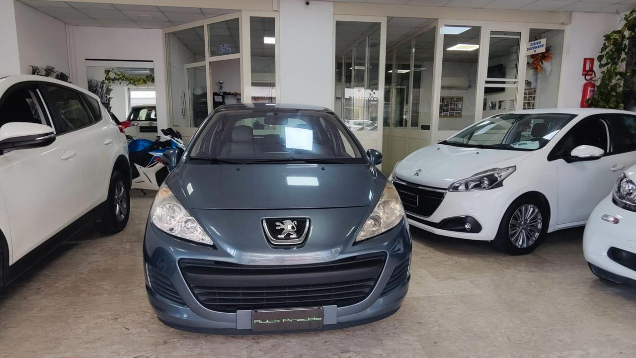 Peugeot 207 1.4 HDi 70CV 5p.