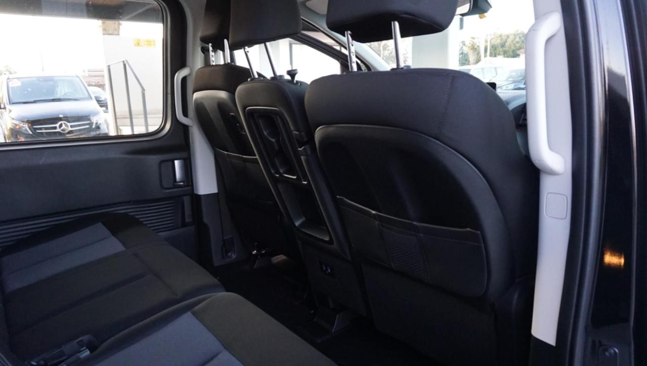 Hyundai STARIA 2.2 MT 2WD 9 posti Wagon