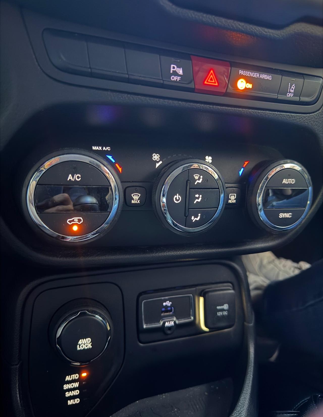 Jeep Renegade 2.0 4x4 Limited fari lenticolari fanali led nav android