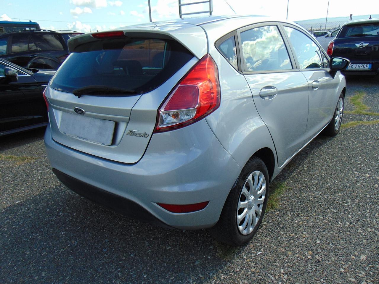 lancia ypsilon 1.3 mjt