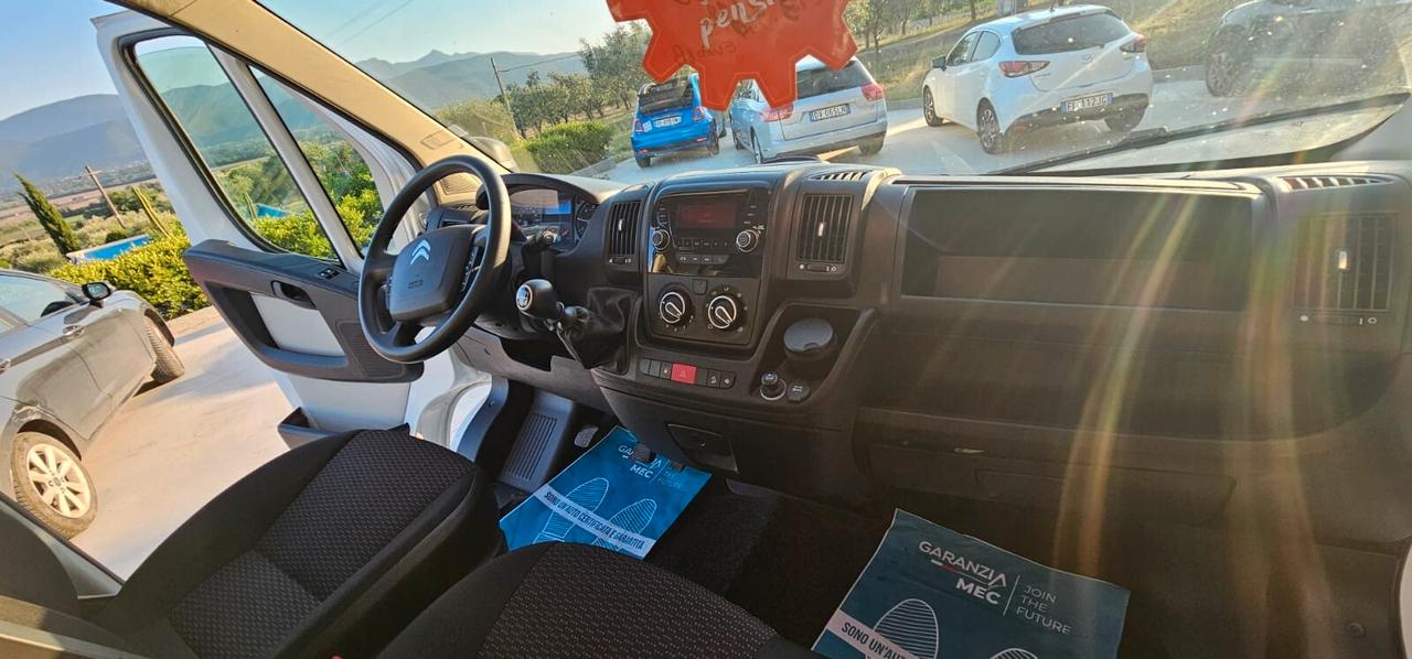 Citroen Jumper con pedana idraulica