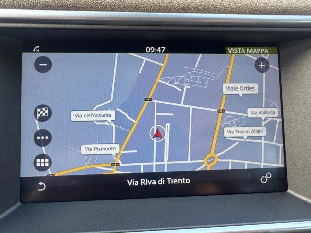 LAND ROVER Range Rover Evoque 2.0 TD4 150 CV AUT. HSE Dynamic