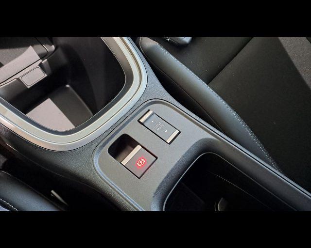 JEEP Avenger 1.2 turbo e-hybrid Altitude fwd 100cv edct6