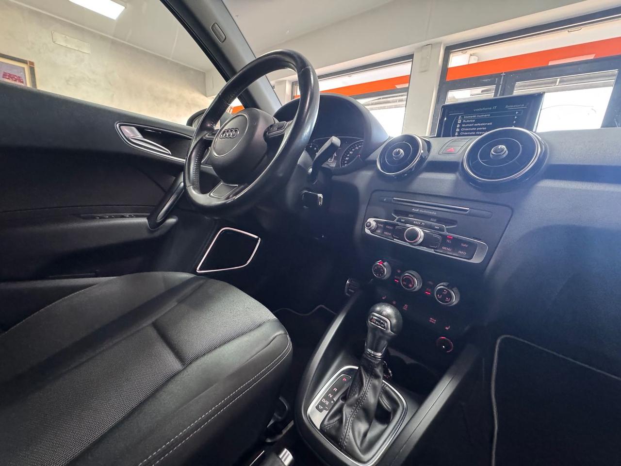 Audi A1 S Line 1.8 TFSI #6716