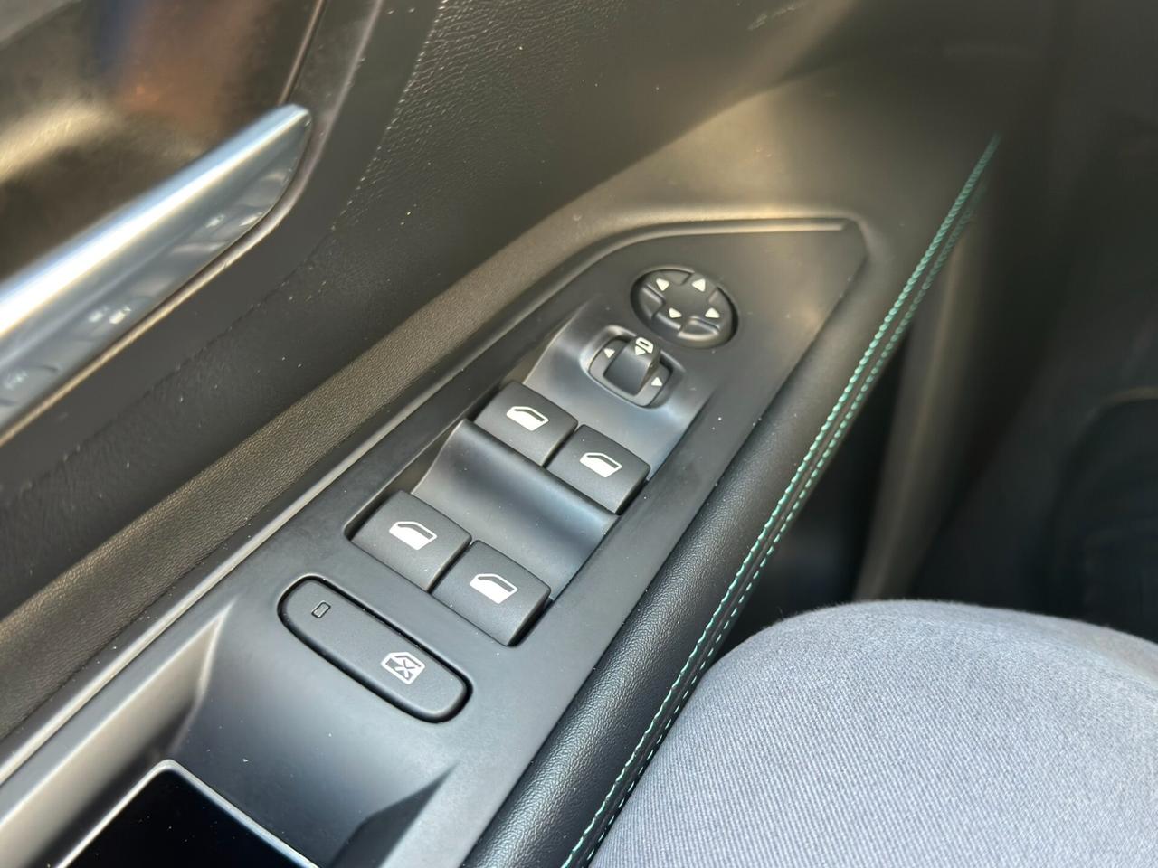 Peugeot 5008 - 7 posti - 1.5 BlueHDi 130CV Diesel Euro 6 S&S EAT8 cambio automatico - Allure Pack