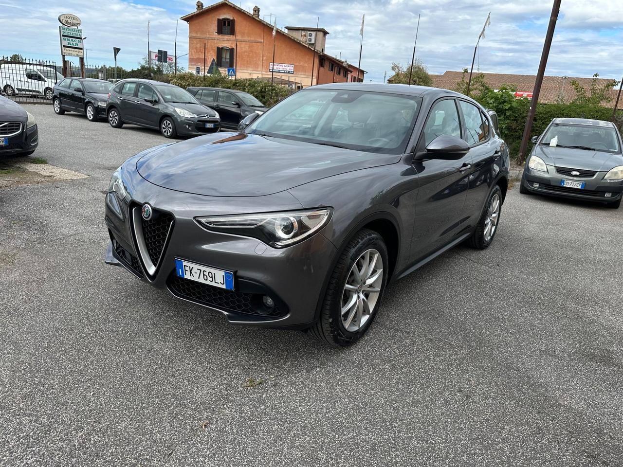 Alfa Romeo Stelvio 2.2 Turbodiesel 210 CV AT8 Q4 Business