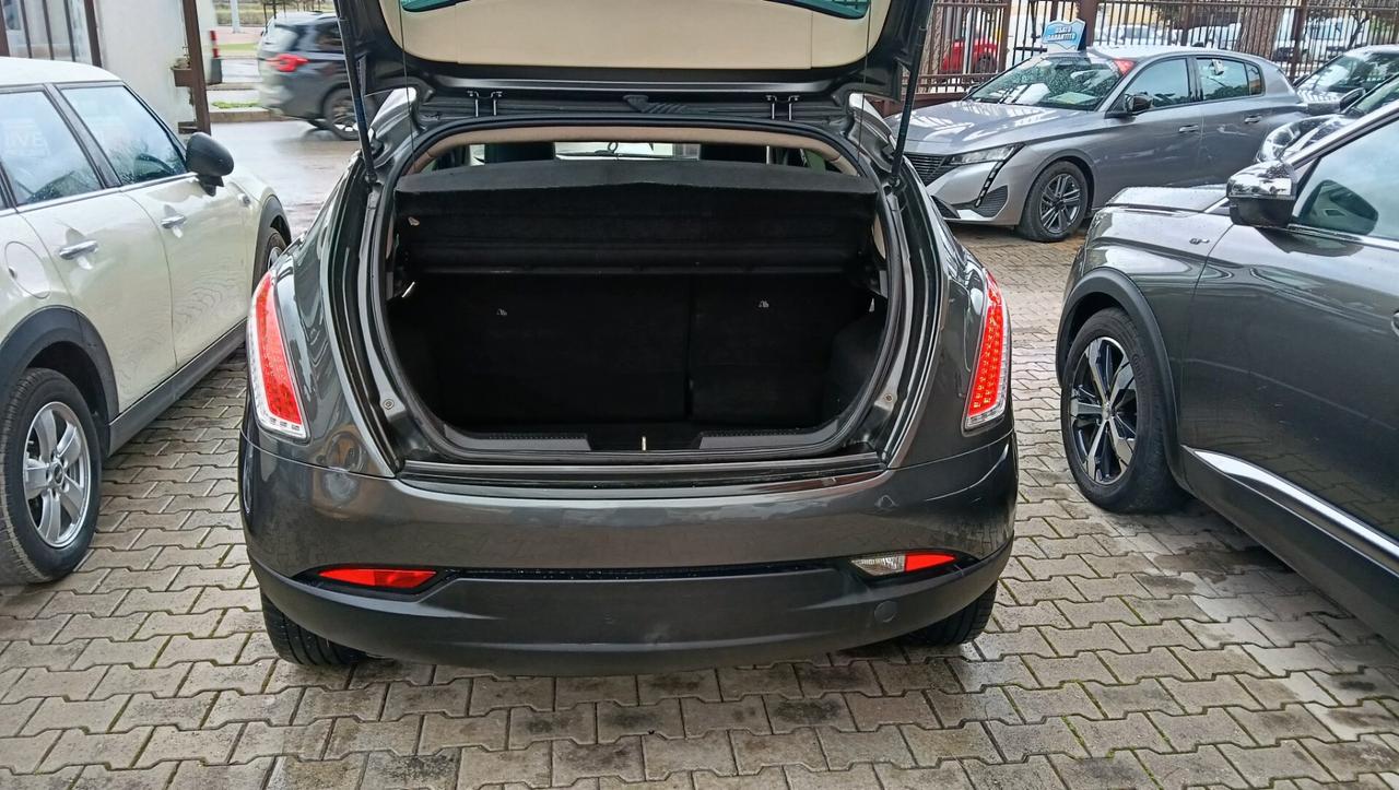 LANCIA DELTA 1.6 MJT-2011