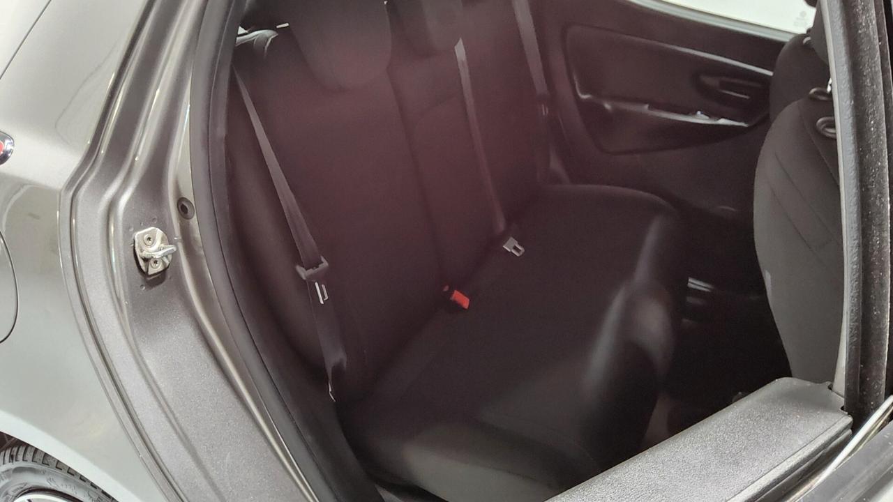 Lancia Ypsilon 1.0 FireFly 5 porte S&S Hybrid Ecochic Gold