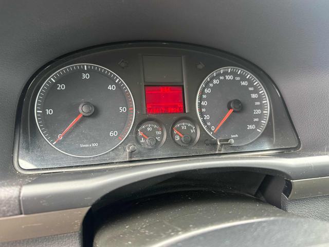 VOLKSWAGEN Touran 1.9 TDI 105CV Highline senza nessun lavoro da fare