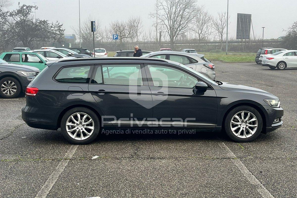 VOLKSWAGEN Passat Variant 1.6 TDI Trendline BlueMotion Technology